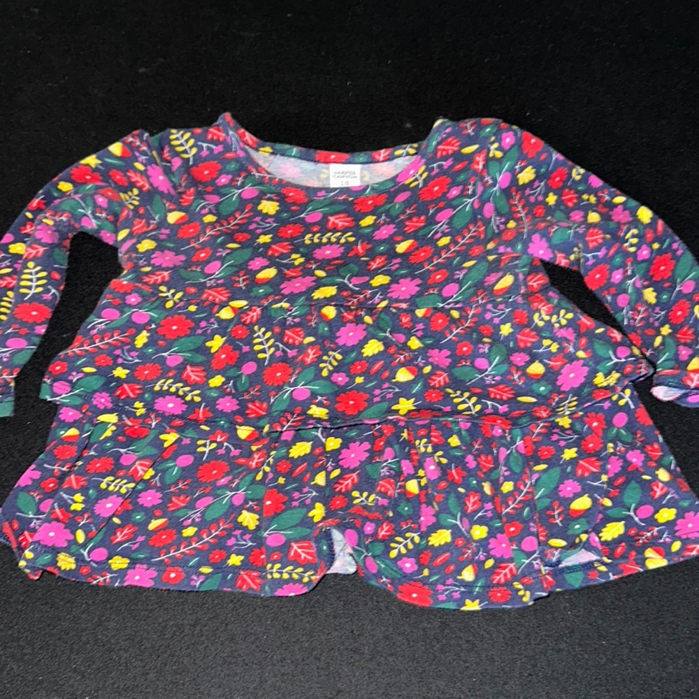 Harper Canyon long sleeve ruffle shirt